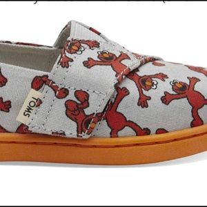 Elmo Tom’s - toddler size 5